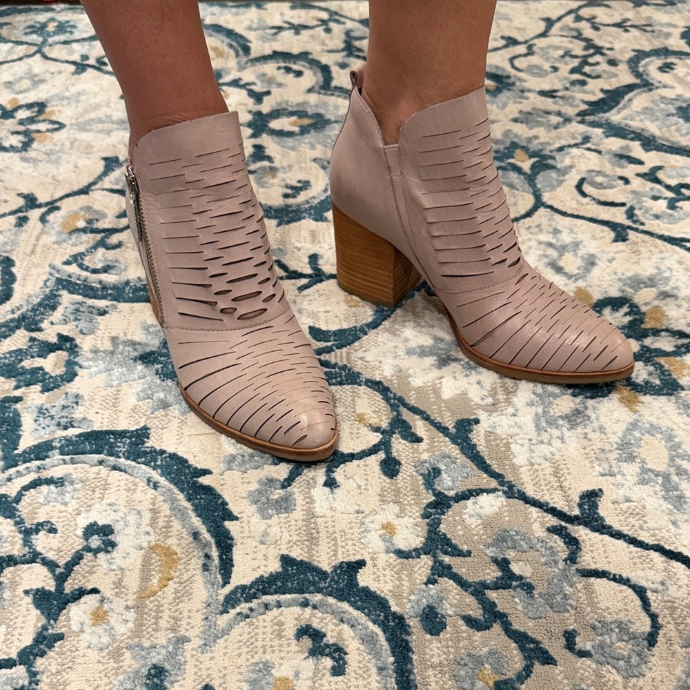Donald J. Pliner Beige Cutout Ankle Booties